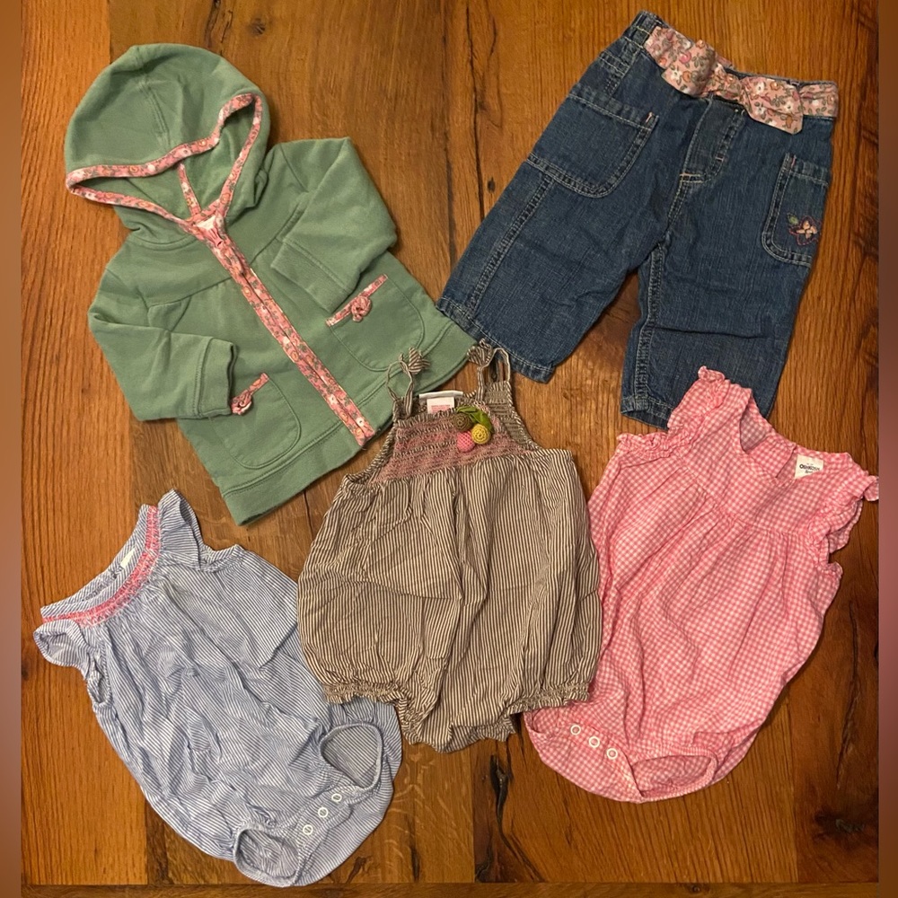 Oshkosh B’gosh Adorable FIVE Piece Bundle Baby Girl Clothes, Size 6 Months